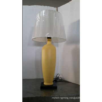 Simple T/C Fabric Hotel Wooden Table Lamp